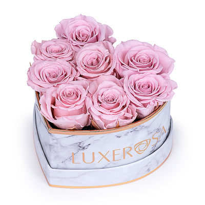 Rose Gold, Small, Venus Heart Rose Box with Petite Roses