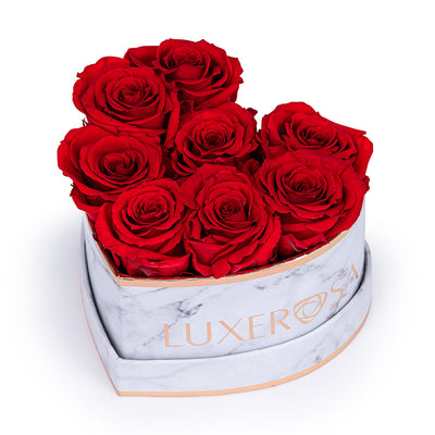 Rose Gold, Small, Venus Heart Rose Box with Petite Roses